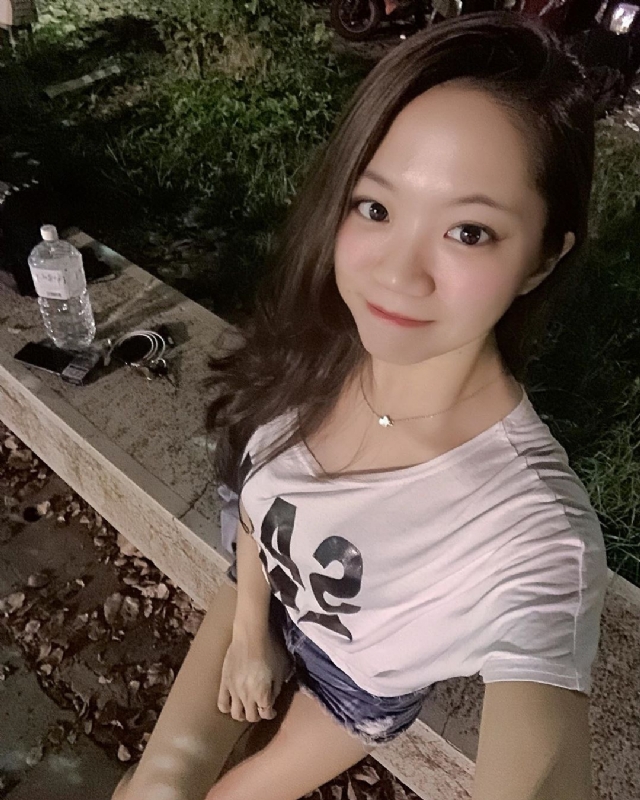 欣欣的第一张照片--桃园残疾人相亲网