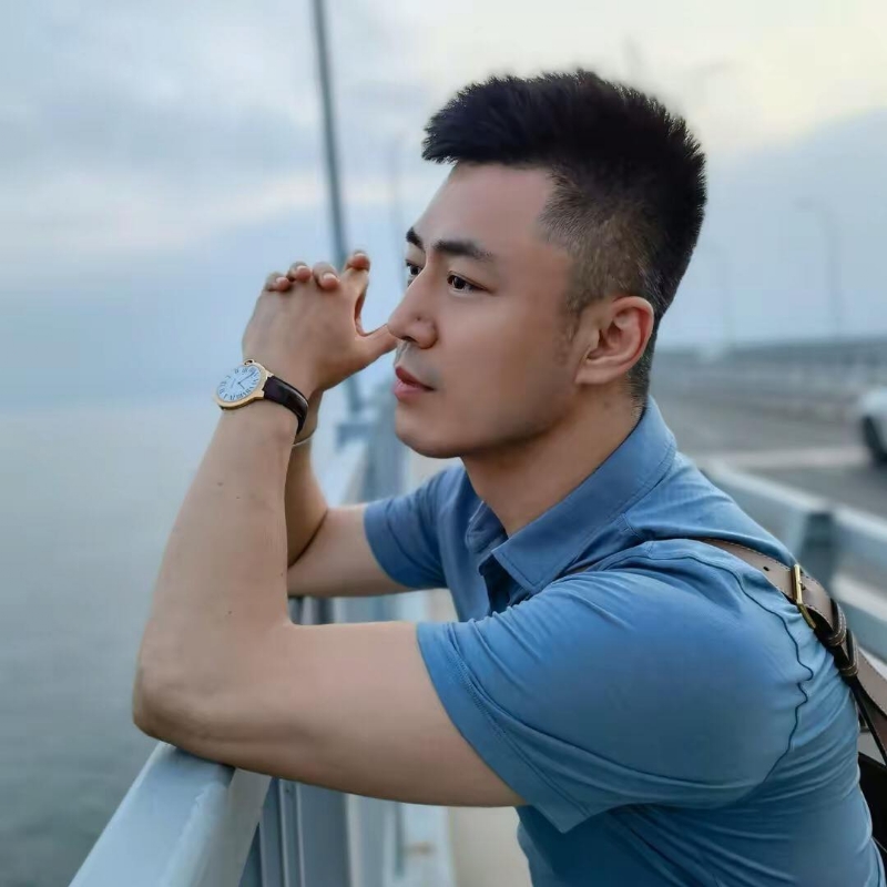 劉陽的第一张照片--桃园残疾人相亲网