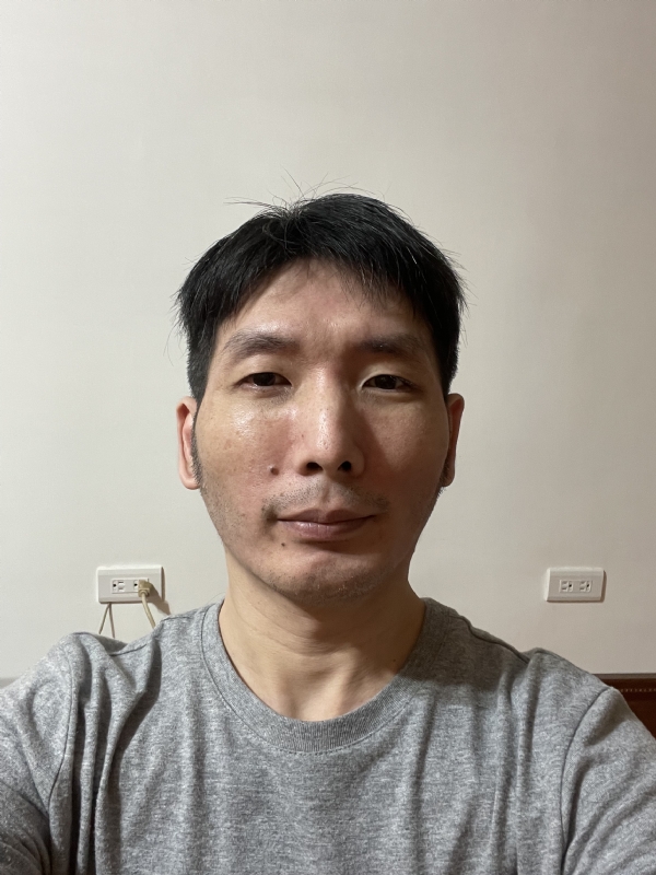 小成的第一张照片--桃园残疾人相亲网