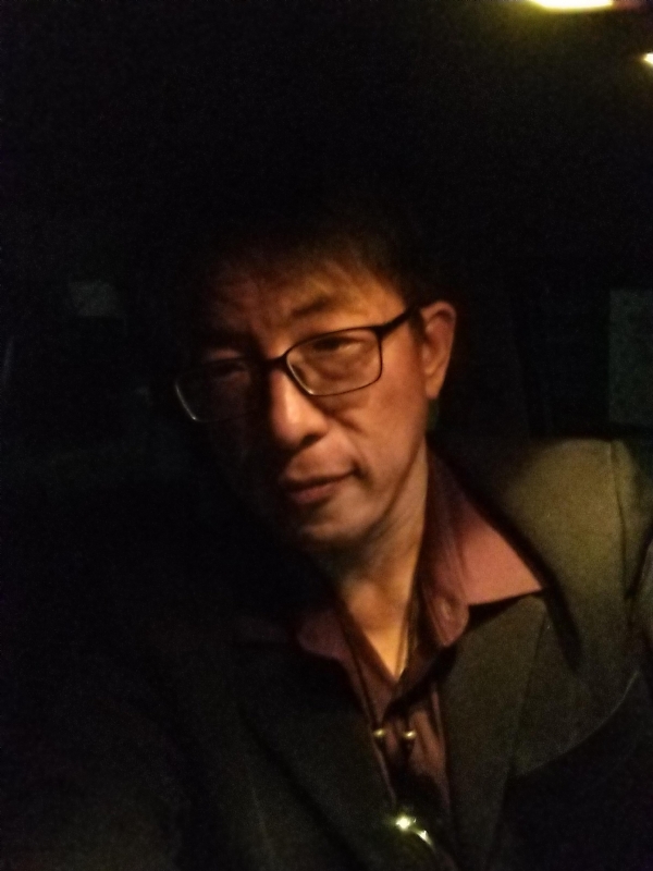 隱姓埋名的第一张照片--桃园残疾人相亲网