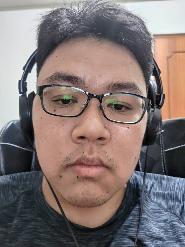 小賴的第一张照片--桃园残疾人相亲网