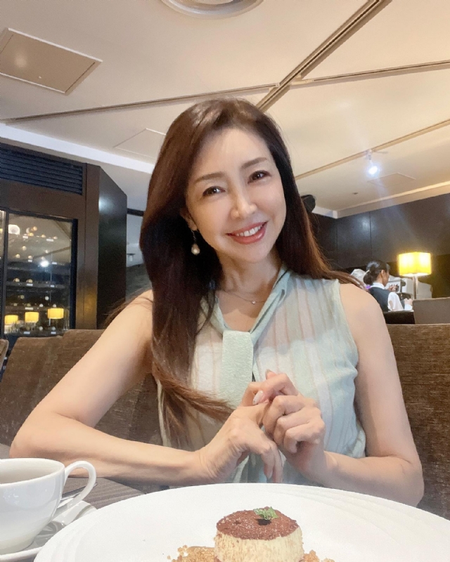 陳蓉秀的第一张照片--桃园残疾人相亲网
